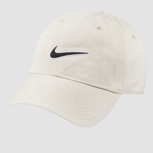 Nike Sportswear Heritage 86
Adjustable Cap, Cream